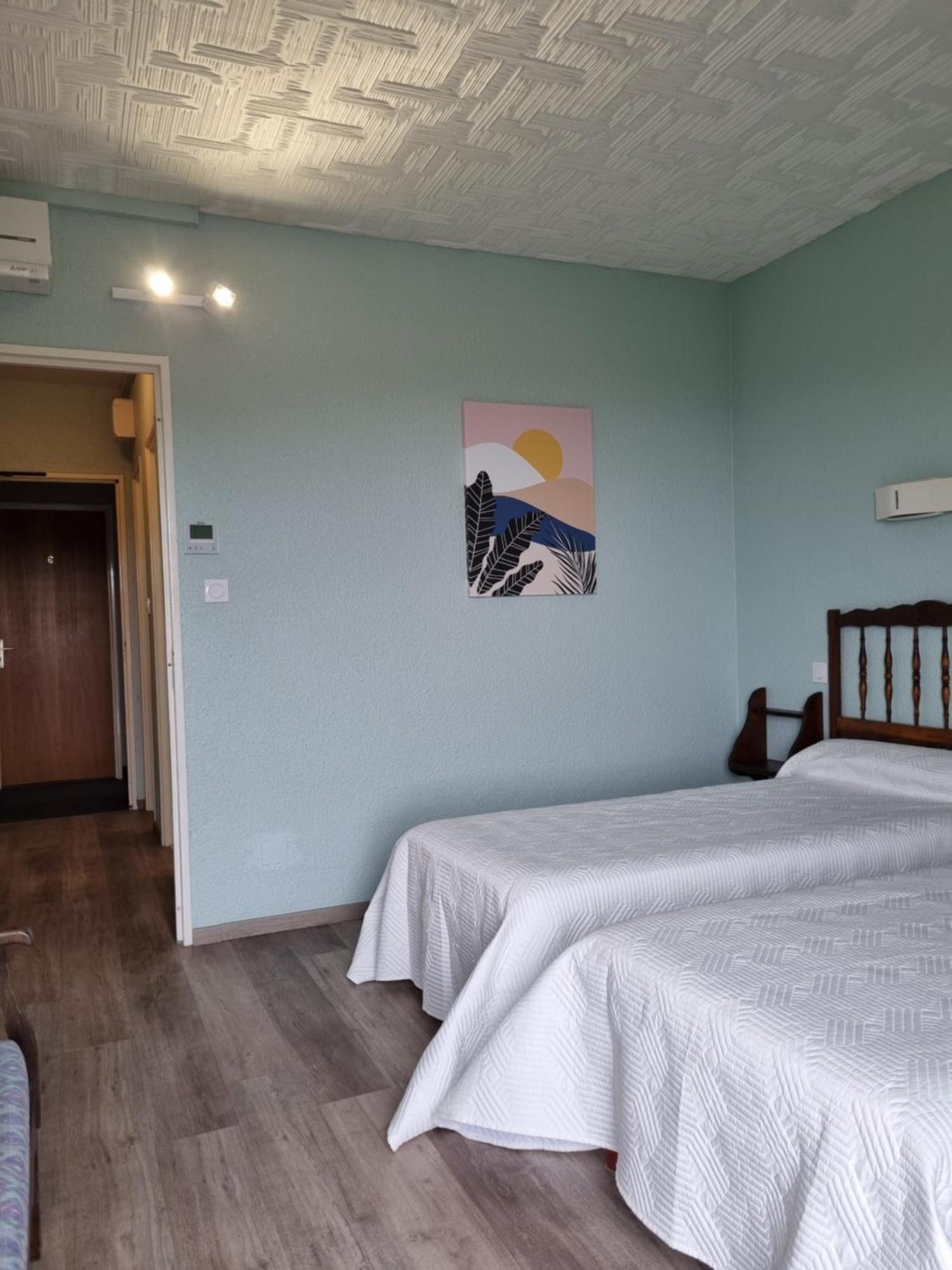 Hotel Ambeille Vue Mer กูลิอูร์ ภายนอก รูปภาพ